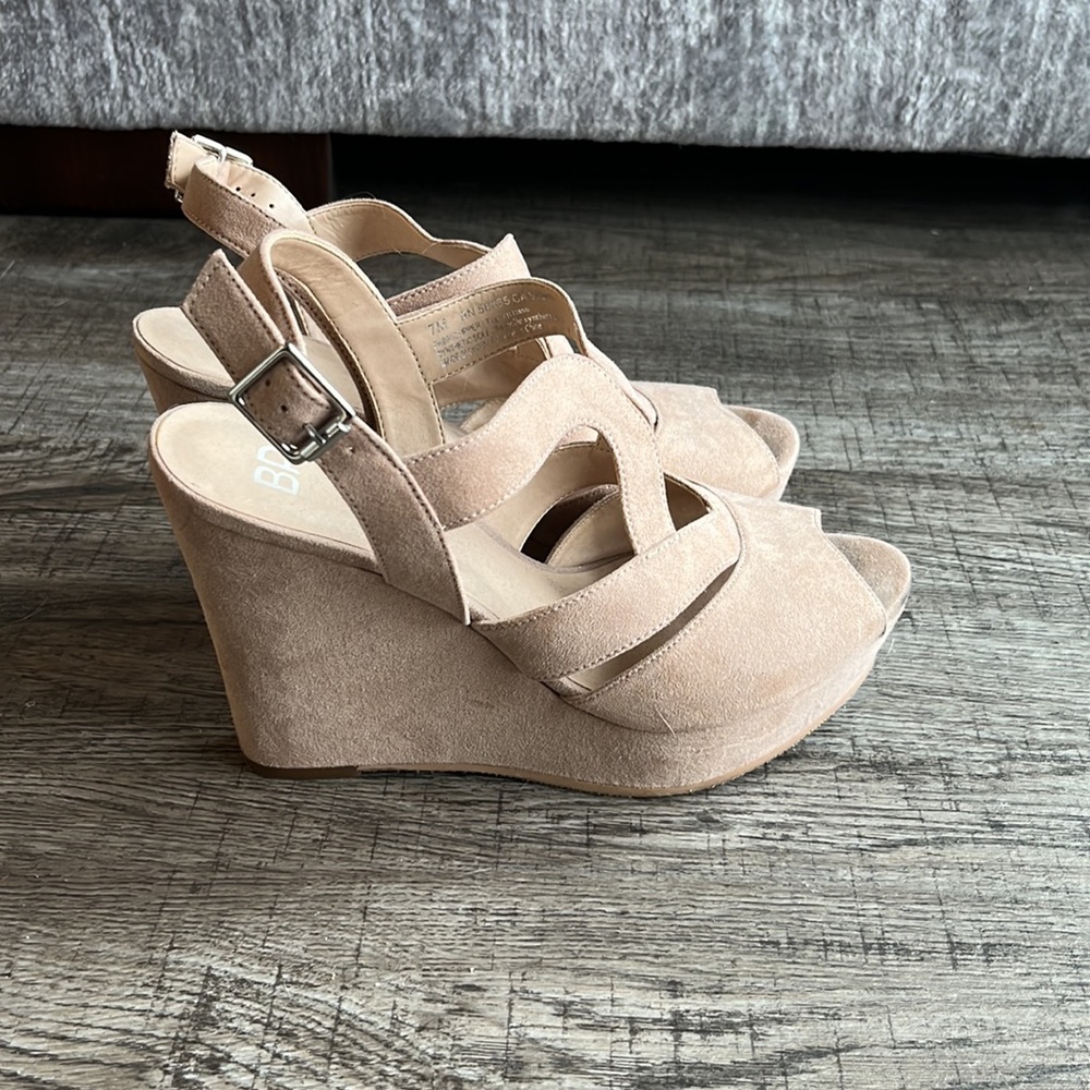 Wedges - Picture 3 of 4